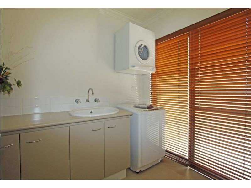 6/10 Winjan Place, Dudley Park WA 6210