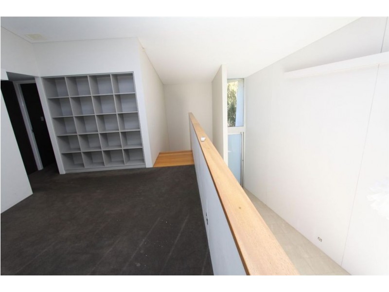 7 Prestwick Green, Meadow Springs WA 6210