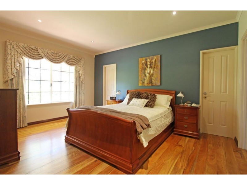 8 Pleasant Grove Circle, Falcon WA 6210