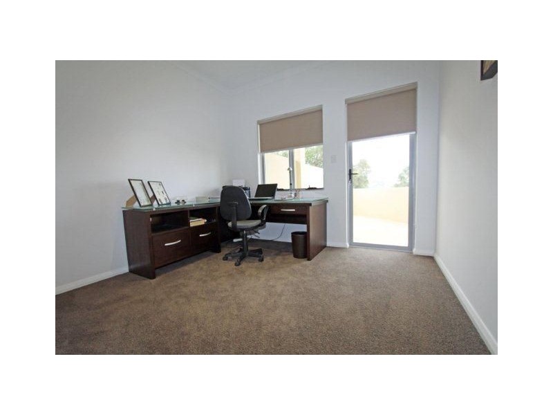 31 Conservation Loop, Erskine WA 6210