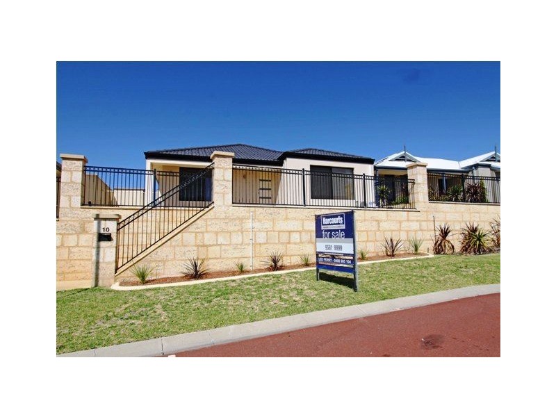 10 Salome Crescent, Lakelands WA 6180