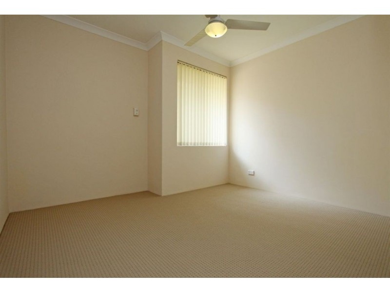 24 Evella Cove, Lakelands WA 6180