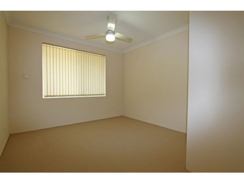 24 Evella Cove, Lakelands WA 6180