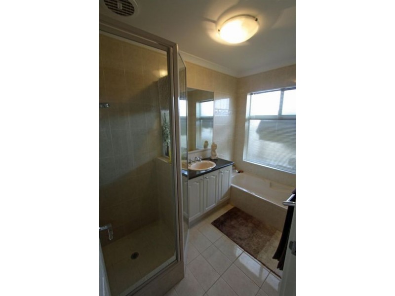 15 Aztec island Retreat, Halls Head WA 6210