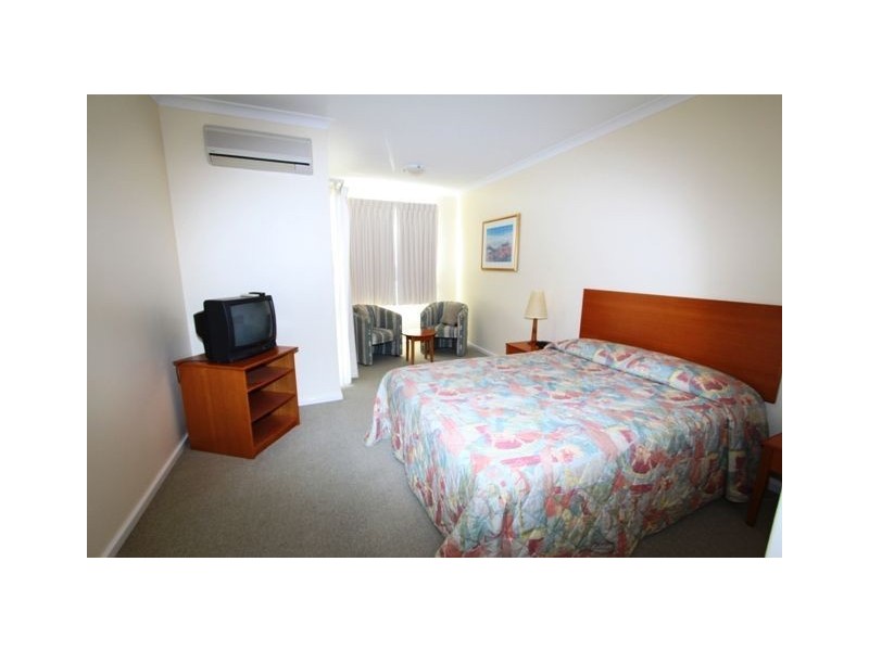 55/20 Apollo Quay, Halls Head WA 6210