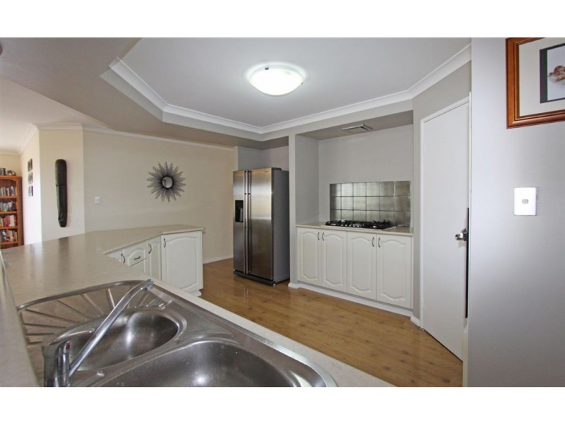 11 Hyden Loop, Dawesville WA 6211