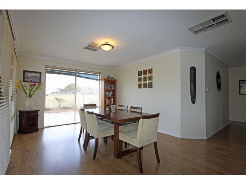 11 Hyden Loop, Dawesville WA 6211