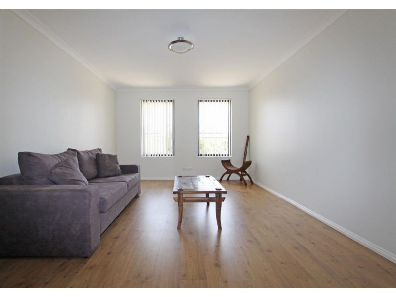 11 Hyden Loop, Dawesville WA 6211