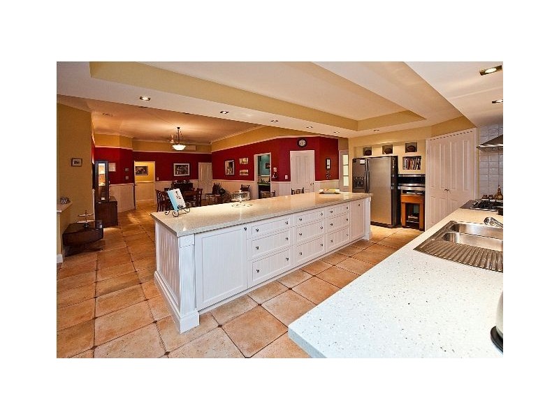 15 Ronsard Drive, San Remo WA 6210