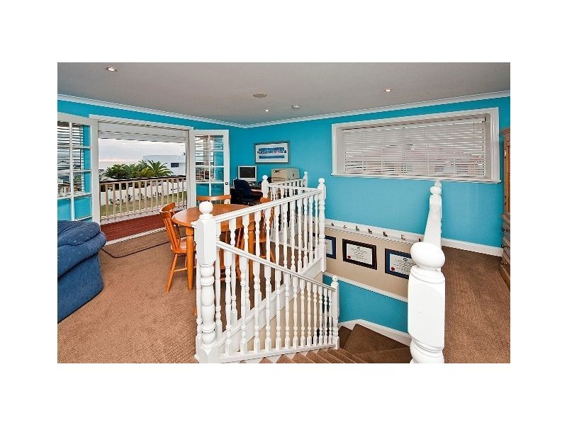 15 Ronsard Drive, San Remo WA 6210