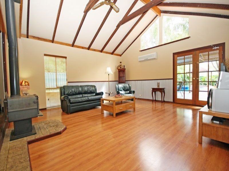 32 Roy Road, Coodanup WA 6210