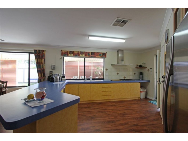 3 Melanie Court, Dawesville WA 6211