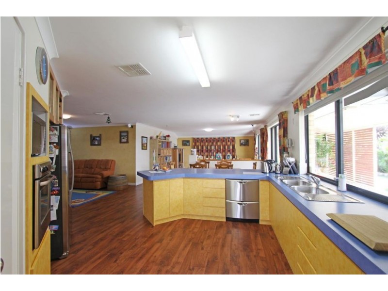 3 Melanie Court, Dawesville WA 6211