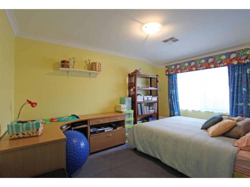 3 Melanie Court, Dawesville WA 6211