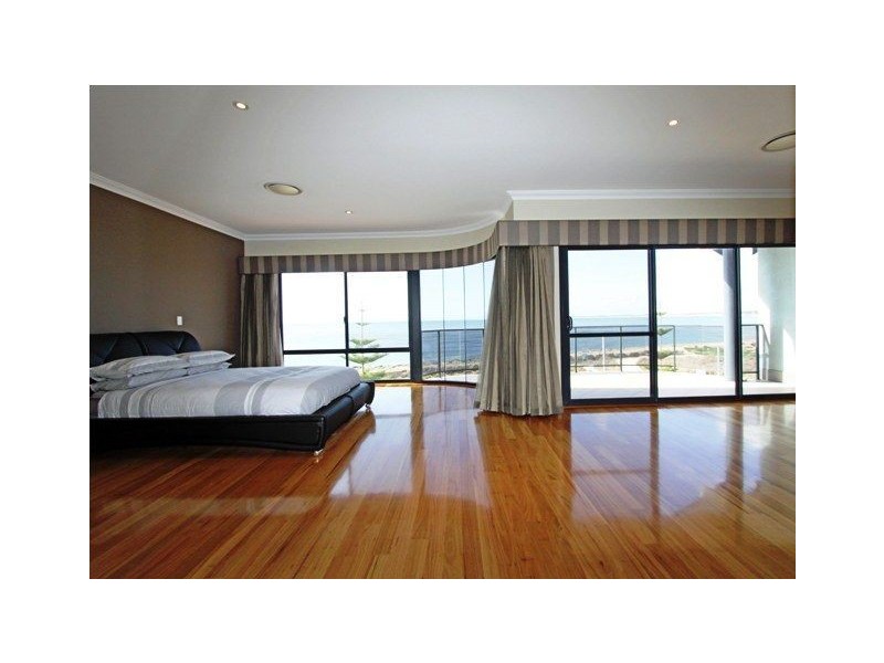 3/55 Breakwater Pde, Mandurah WA 6210