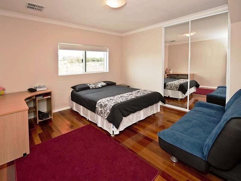 8 Southport Blvd, Dawesville WA 6211