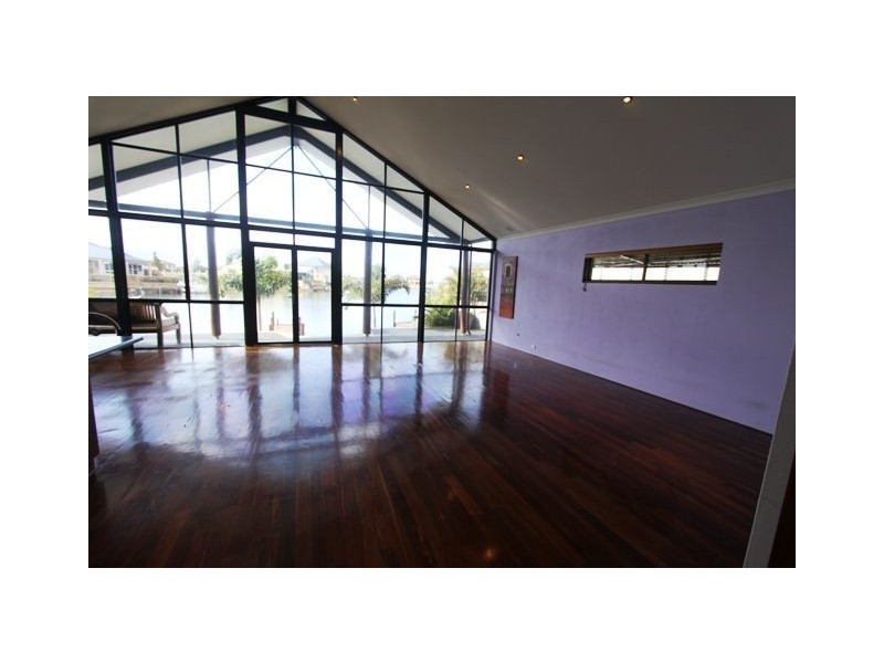 83 Avocet Island Retreat, Wannanup WA 6210