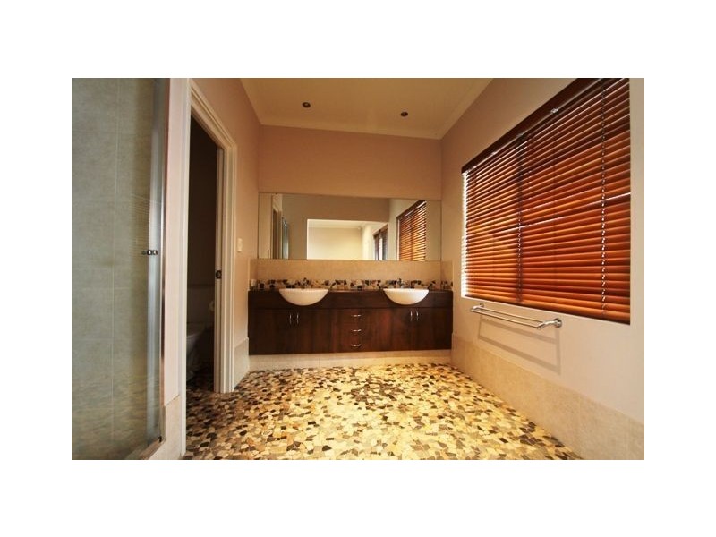 83 Avocet Island Retreat, Wannanup WA 6210