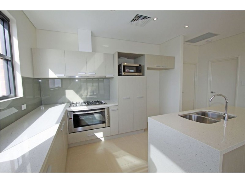 4/24 Oversby Street, Halls Head WA 6210