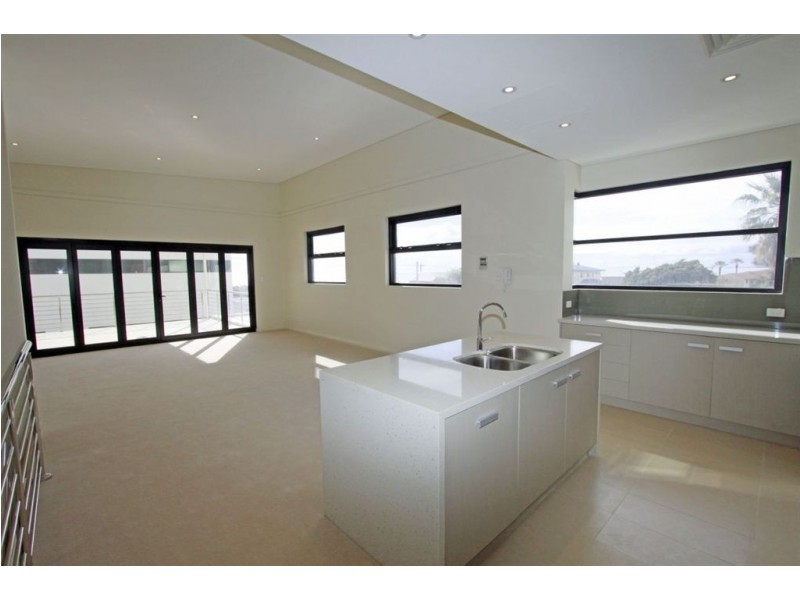 4/24 Oversby Street, Halls Head WA 6210