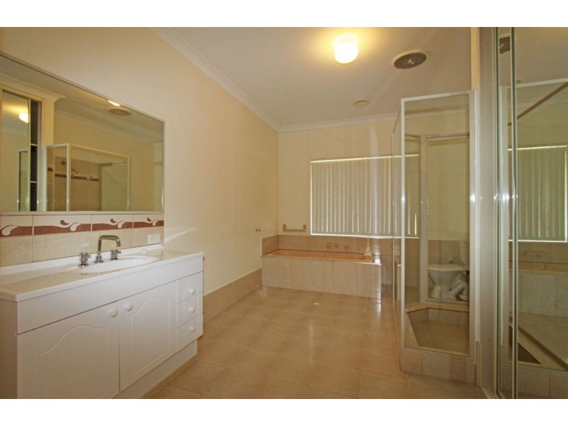 15 Noorumba Road, Barragup WA 6209