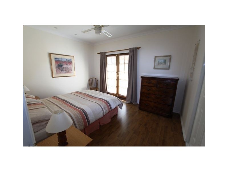 20 Scrivener Place, Halls Head WA 6210