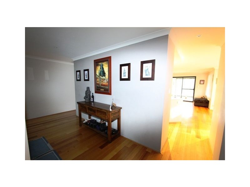 34 Hudson Drive, Dudley Park WA 6210