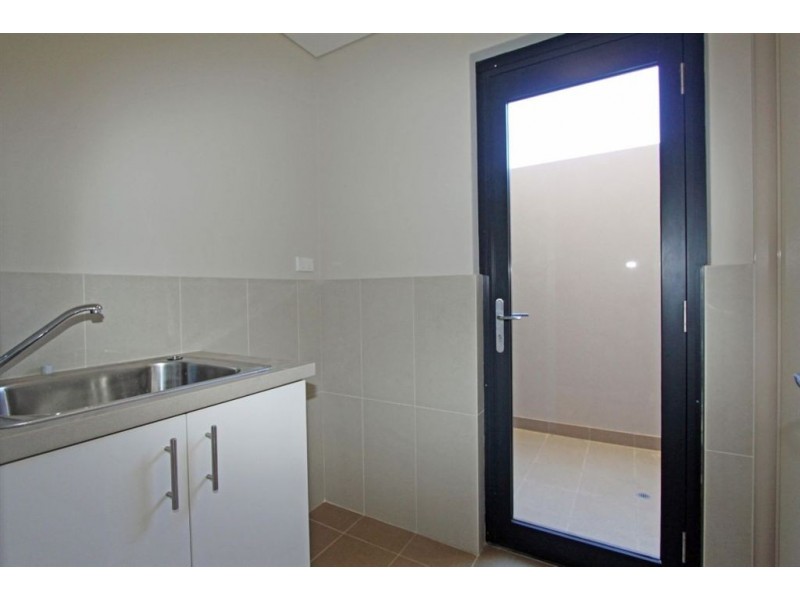 2/3 Galileo Loop, Mandurah WA 6210