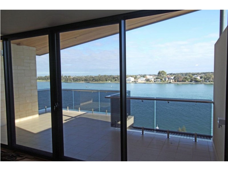 7/3 Galileo Loop, Mandurah WA 6210