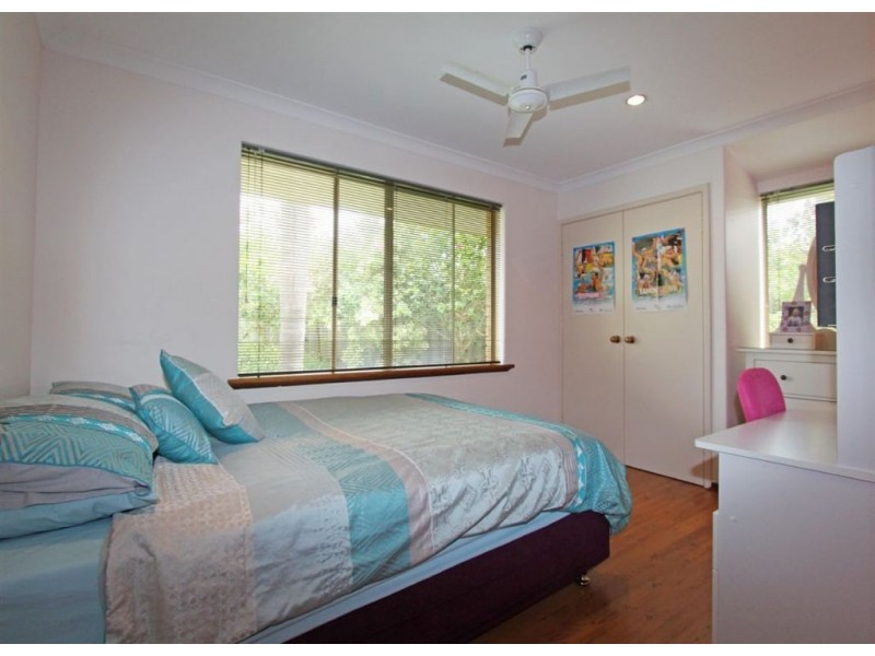 7 Bangalay Court, Halls Head WA 6210