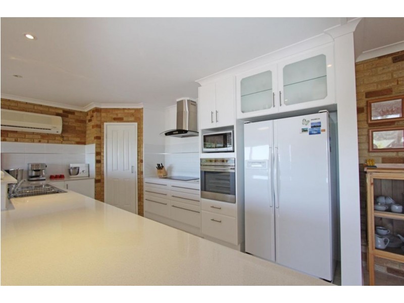 3 Acacia Close, Bouvard WA 6211