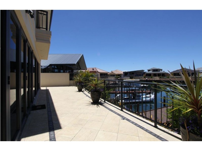 82 Avocet Island Quays, Wannanup WA 6210
