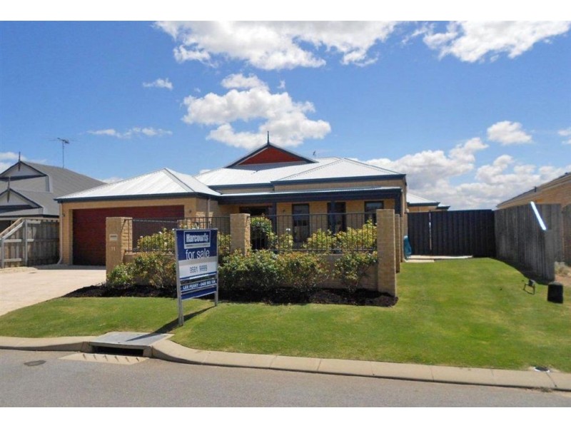 11 Tranquility Way, Halls Head WA 6210