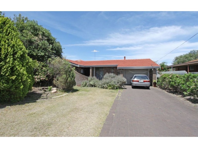 33 Vance Street, Dudley Park WA 6210