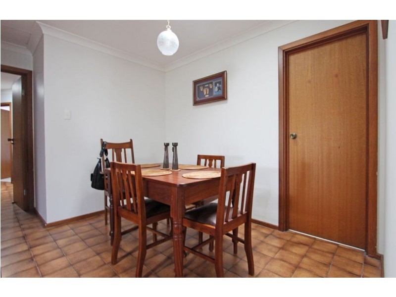 33 Vance Street, Dudley Park WA 6210