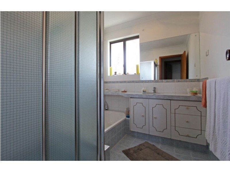 33 Vance Street, Dudley Park WA 6210