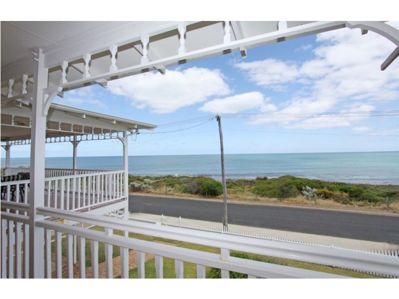 139 Spinaway Parade, Falcon WA 6210