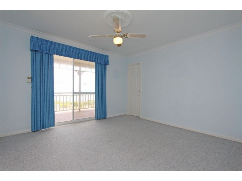 139 Spinaway Parade, Falcon WA 6210