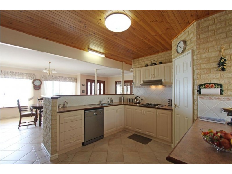 3 Avon Court, Dawesville WA 6211