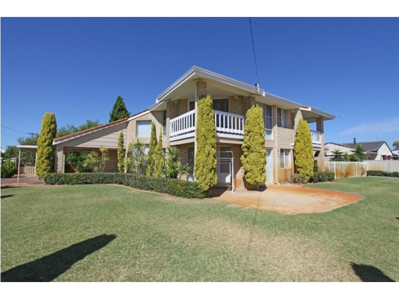 28 Clytie Road, Silver Sands WA 6210