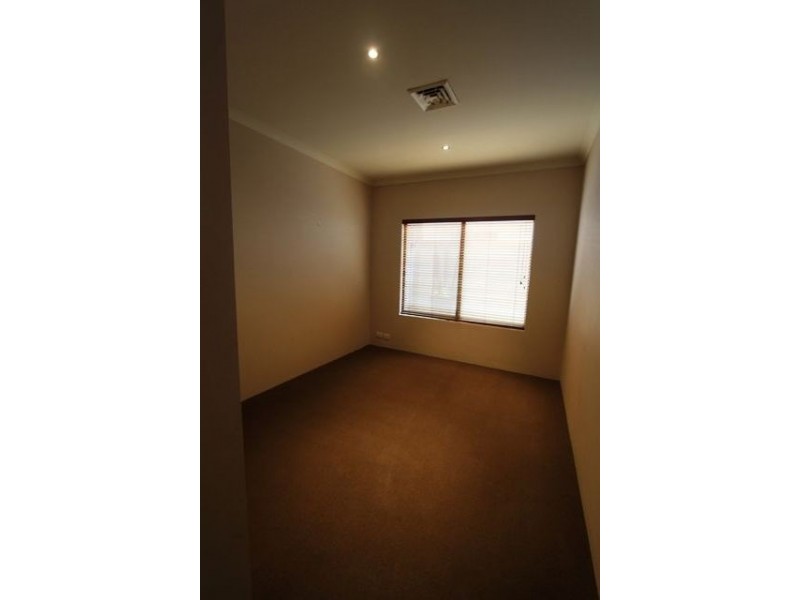 83 Avocet Island Retreat, Wannanup WA 6210