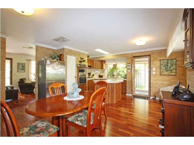 33 Norwich Close, Greenfields WA 6210