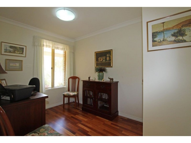 33 Norwich Close, Greenfields WA 6210