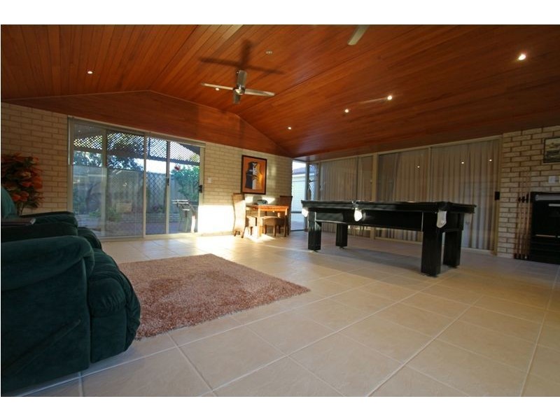 11 Ronsard Drive, San Remo WA 6210