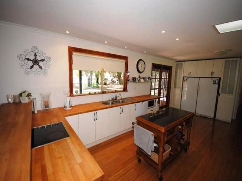 38 Sharee Close, Lake Clifton WA 6215