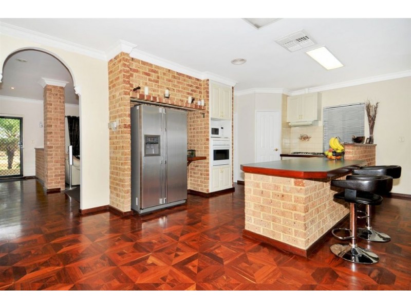 28 Clydesdale Drive, Greenfields WA 6210