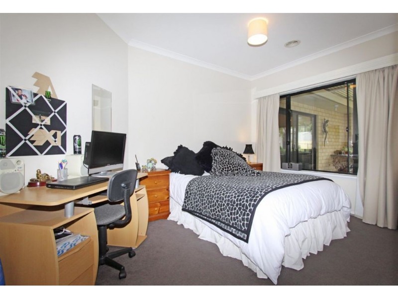 28 Clydesdale Drive, Greenfields WA 6210