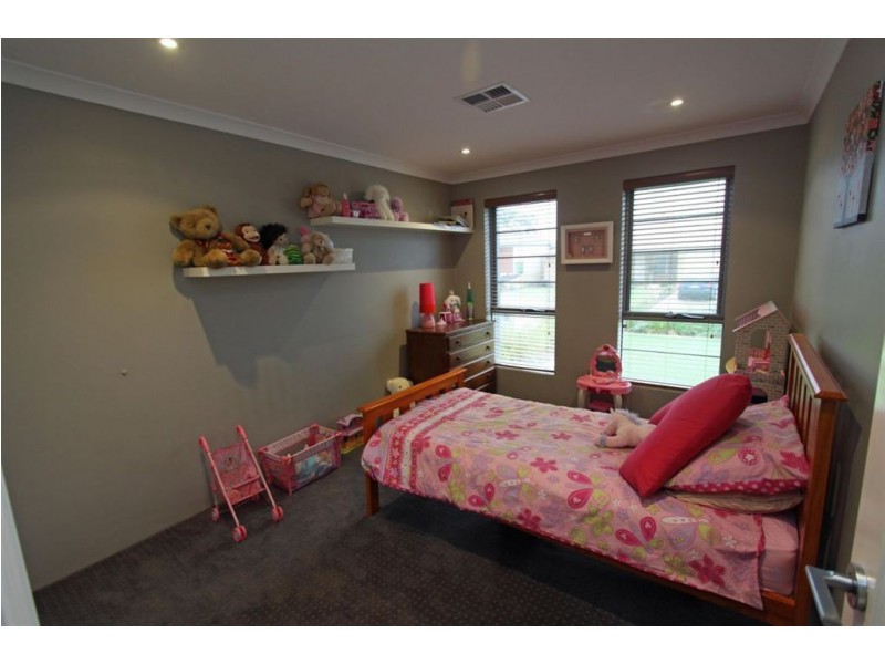 11 Toparoa Street, Baldivis WA 6171