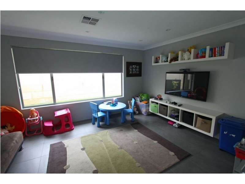 11 Toparoa Street, Baldivis WA 6171