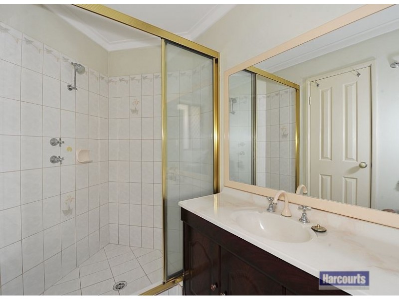 5 Summerlea Ave, Meadow Springs WA 6210